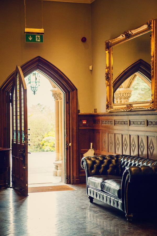Manor By The Lake Cheltenham Esterno foto